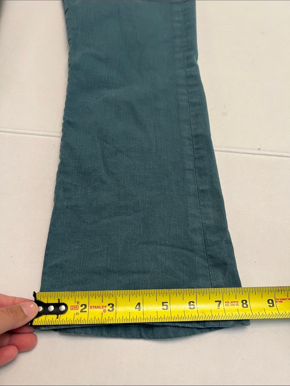 MOTHER DENIM THE HUSTLER ANKLE FRAY IN PLAY DATE GREEN WASH SIZE 28 - Picture 15 of 16
